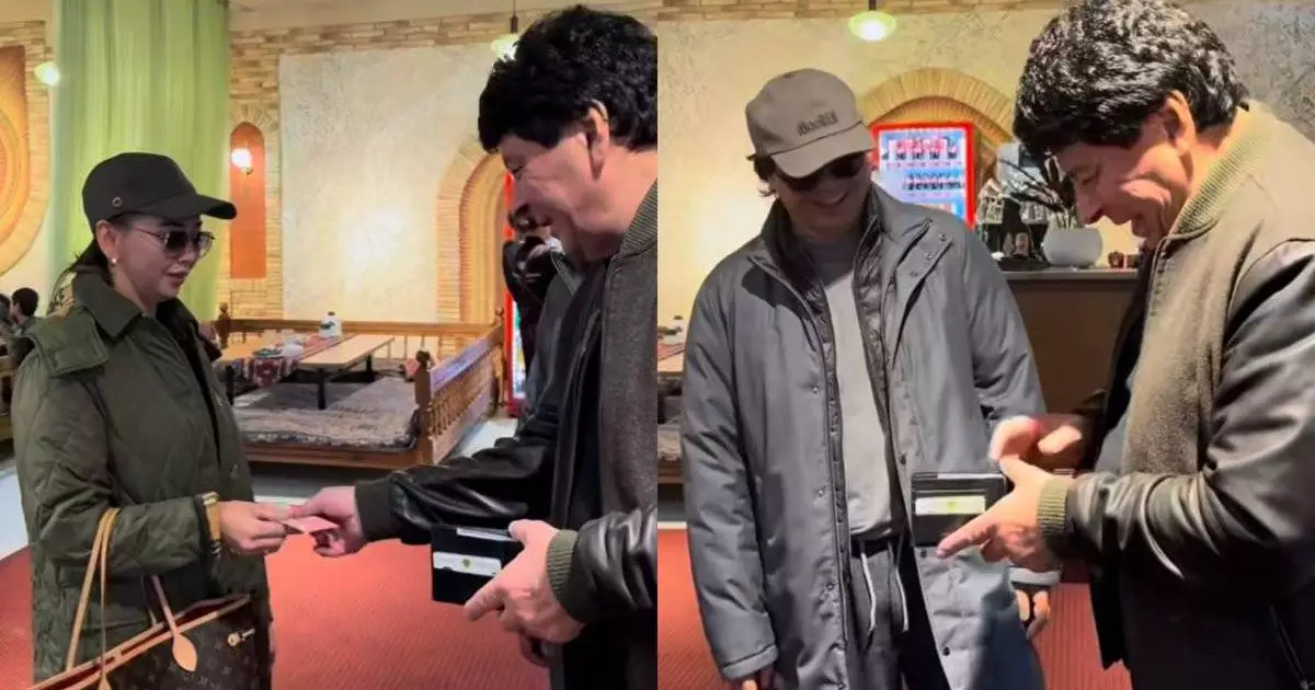  Бауыржан Ибрагимов Кенжебек Жанәбіловтың әйеліне сәлем салғаны үшін ақша берді (ВИДЕО) 