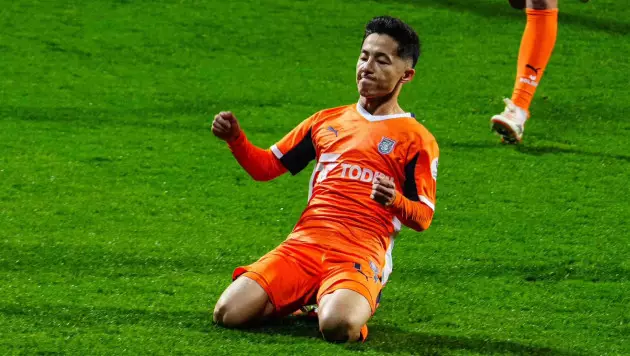 Узбекские футболисты устроили голевое шоу в турецкой Суперлиге