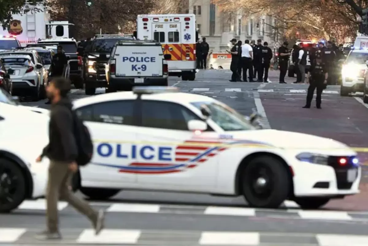 В МИРЕ: США приостановили выдачу виз, Папа Римский в Стамбуле, смертельная вакцина