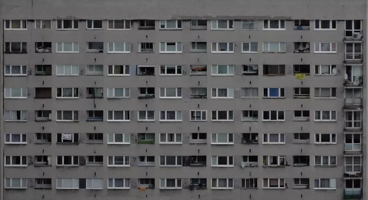 Петропавл тұрғыны 12-қабаттан құлап кетті