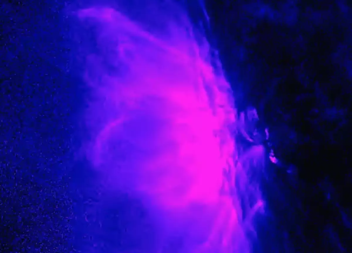 На Солнце новый всплеск активности: зарегистрировали три сильные вспышки