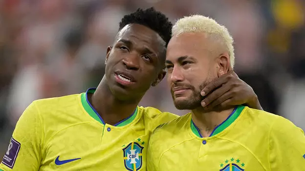 Неймардың жолымен: Винисиус Жуниор "Реал" сапынан кетуі мүмкін