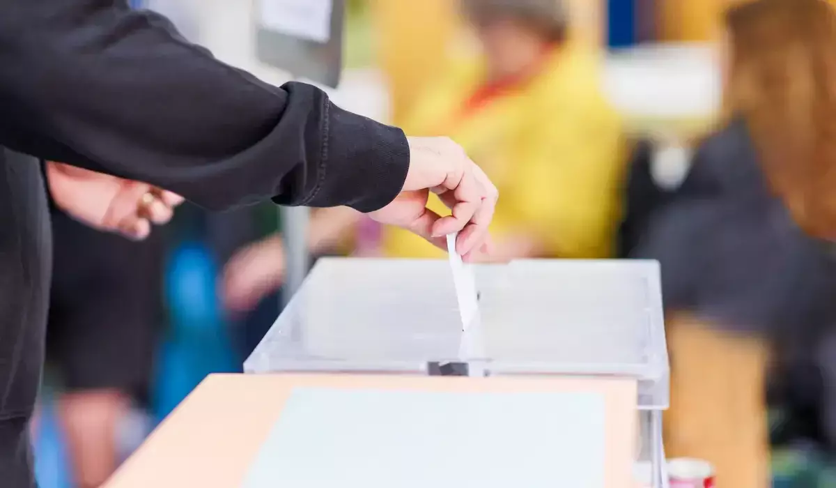 Қырғызстанда Парламент сайлауы өтіп жатыр