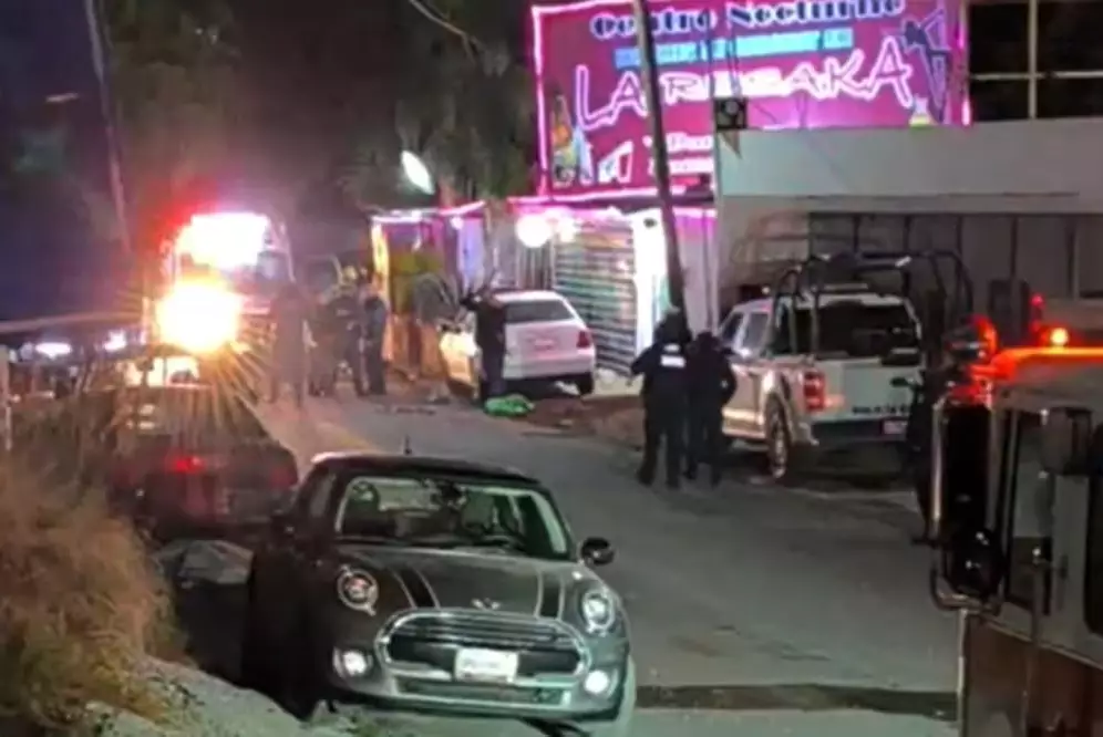 Шесть человек  погибли при нападении на бар в Мексике