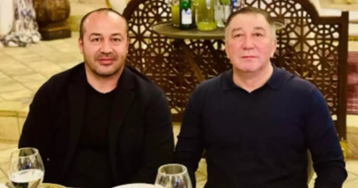  Қазақстан боксшыларын Өзбекстан құрамасы үлкен мейрамханада қонақ етіп, сый көрсетті (ВИДЕО) 