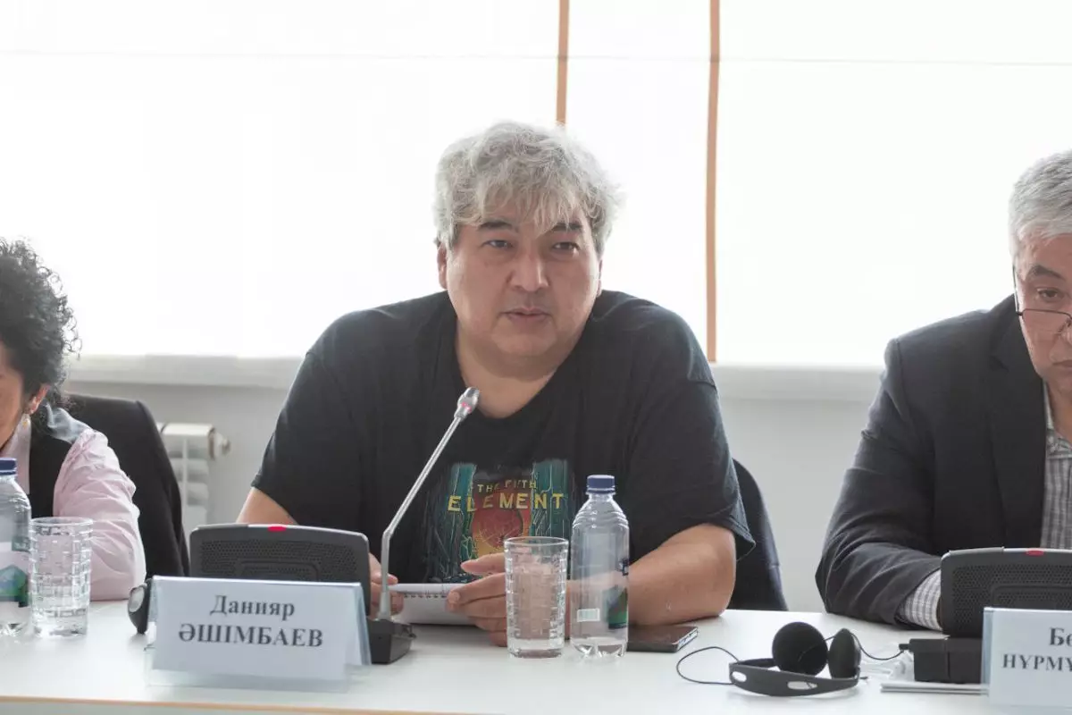 Киев ведёт себя по отношению к Астане как «враждебное государство» - эксперт