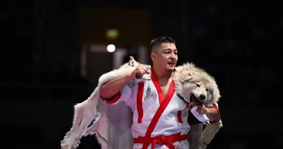   Биыл «Қазақстан барысында» чемпион болған спортшымыз Grand Slam-дегі бірінші белдесуінде оңбай ұтылды   