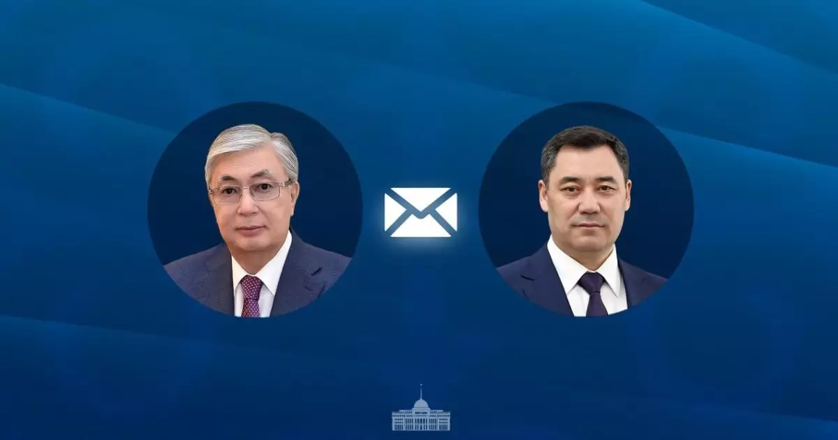 Тоқаев Садыр Жапаровты Қырғыз Республикасы Жогорку Кенеші сайлауының өтуімен құттықтады 