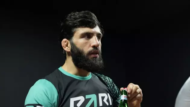 Боец казахстанского менеджера собрался побороться за пояс UFC