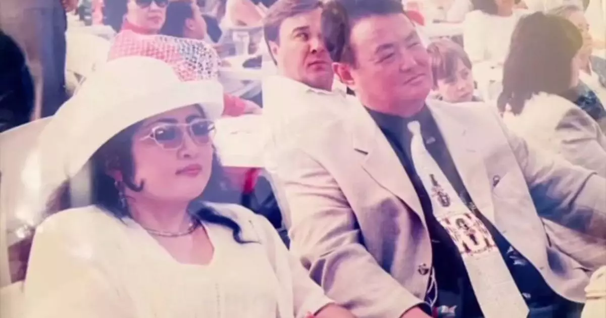  «Бетіне айтып тастайтынмын»: Мақпал Жүнісова Нұрқаділовпен қарым-қатынасы туралы бұрын айтылмаған сырын ашты 