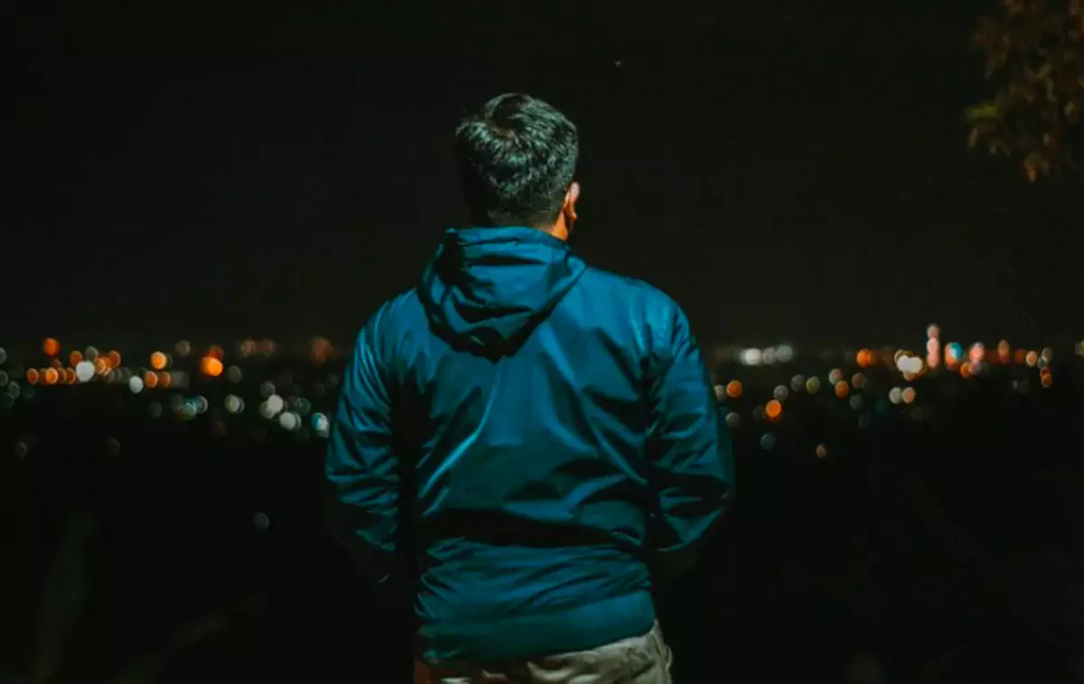 Сорвался с работы и исчез: мужчину несколько недель ищут в степях под Аксу