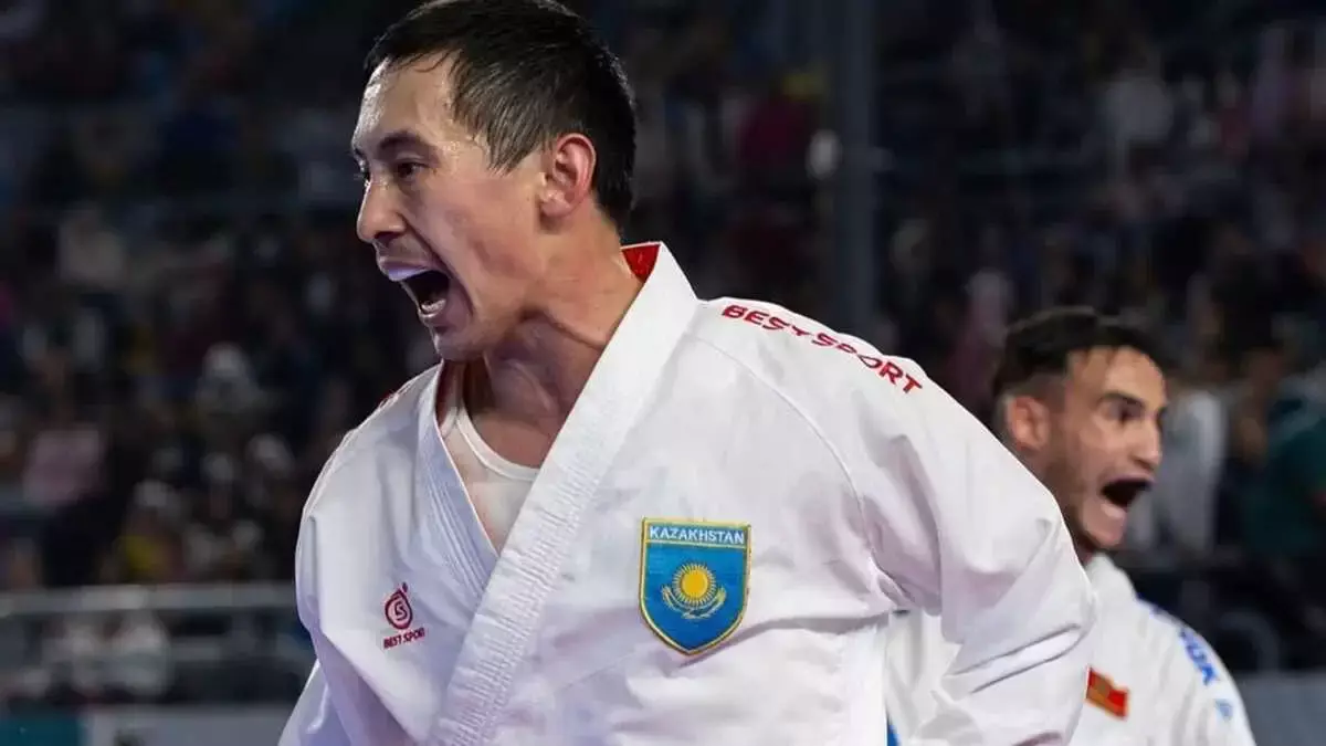 Дисквалифицировали соперника: Казахстан взял первую медаль на ЧМ по карате в Египте