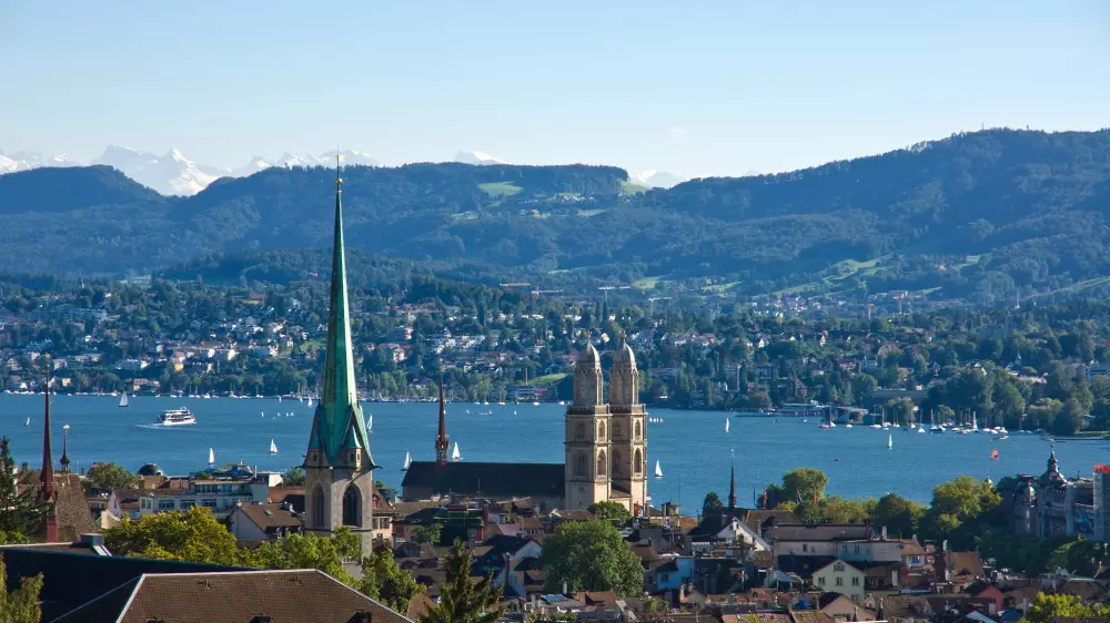 Швейцарцы отклонили налог на сверхбогаство