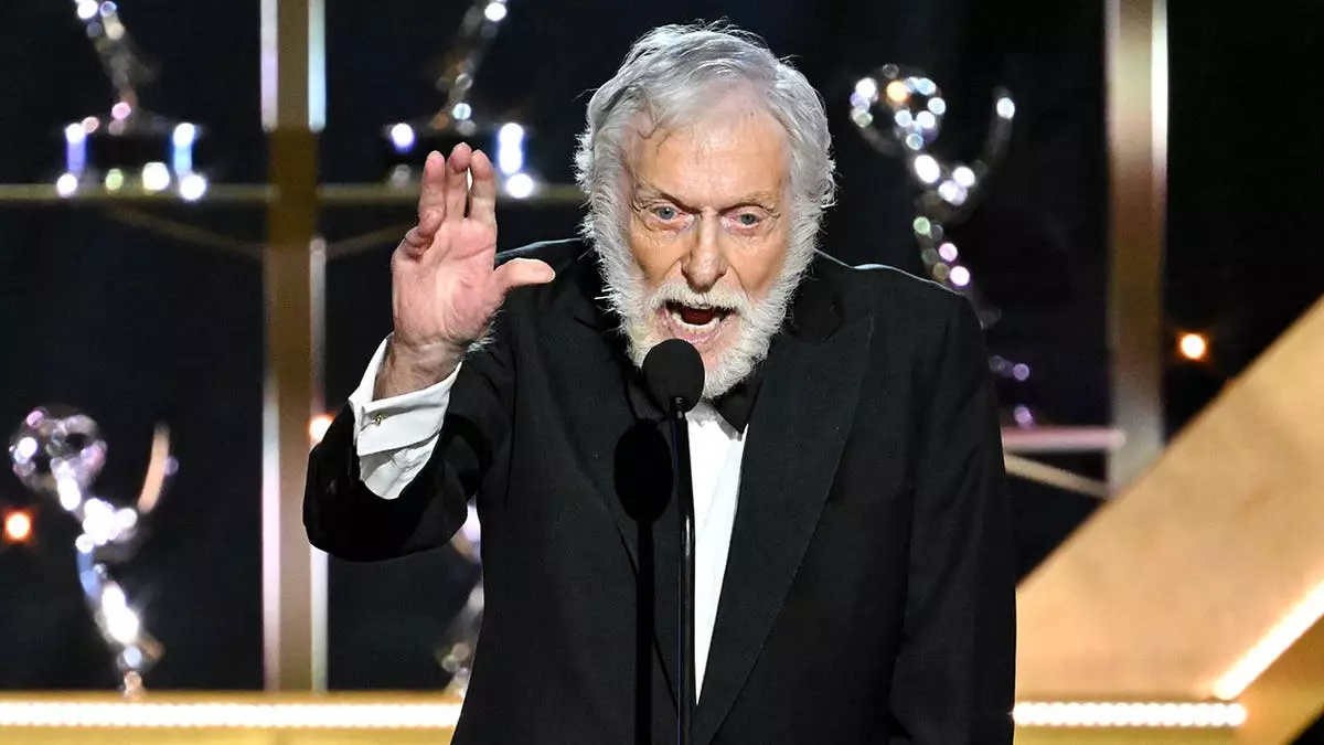 Дick Ван Дайк заявляет, что долголетие связано с отсутствием у него ненависти и гнева.