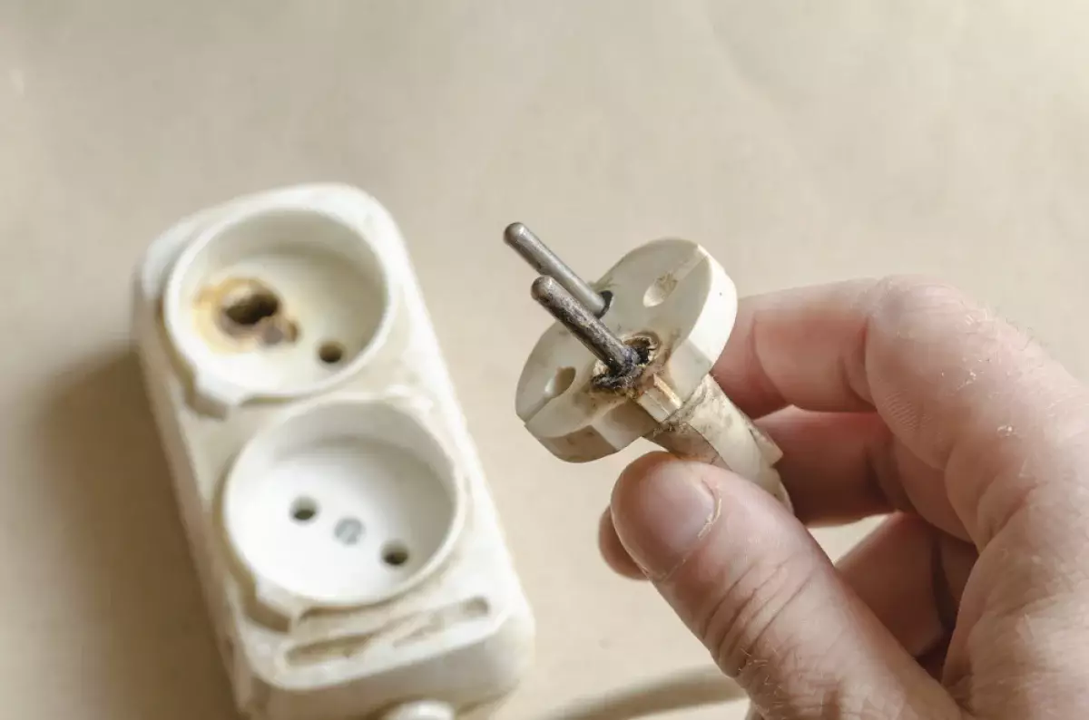 Как бороться с мелкими поломками дома, которые откладываются месяцами