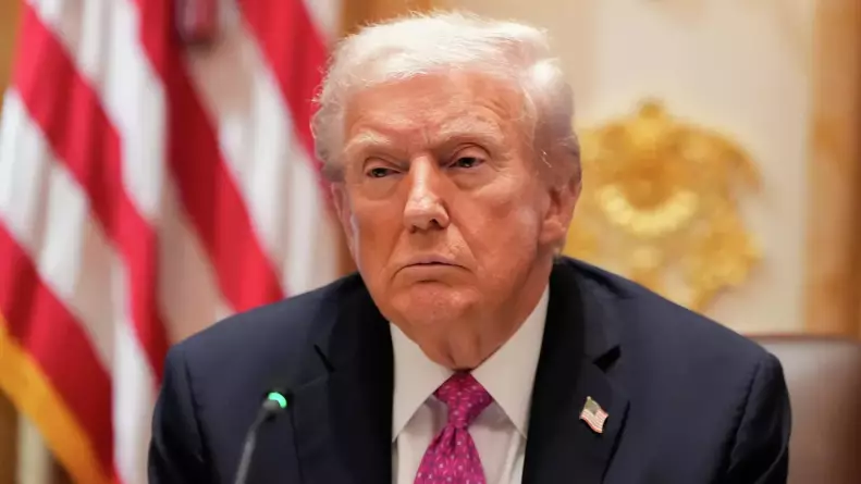 Трамп: Украинадағы сыбайлас жемқорлық – бейбіт келісімге кедергі