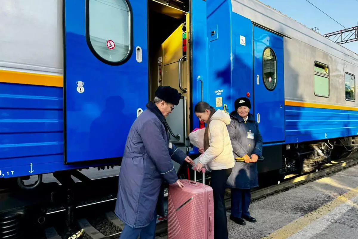 Нацперевозчик запустил новые вагоны на маршрут Алматы – Новосибирск