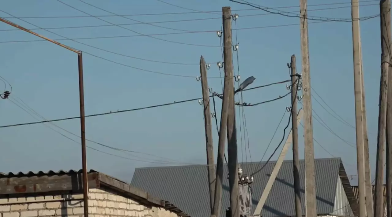 565 км электросетей модернизируют в ЗКО