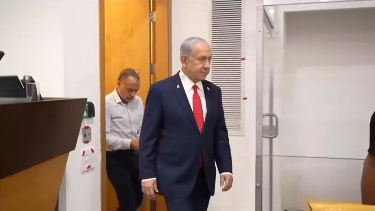 Б. Нетаньяху президенттен рақымшылық сұрады