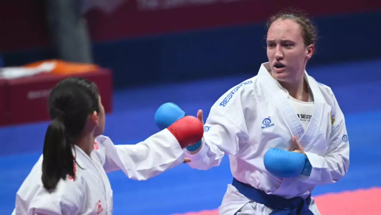 Каратэден әлем чемпионаты: қоржында үш медаль