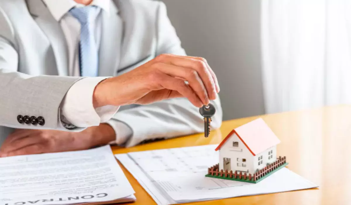 Ущерб на 7,9 млрд тенге: выявлена масштабная афера с продажей квартир в столичном ЖК