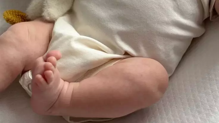 Қытай азаматы сәби әкетіп бара жатқан жерінен Алматыда ұсталды