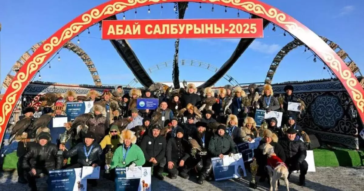  «Абай салбұрыны – 2025» республикалық құсбегілер турнирінде елордалықтар табысты өнер көрсетті 