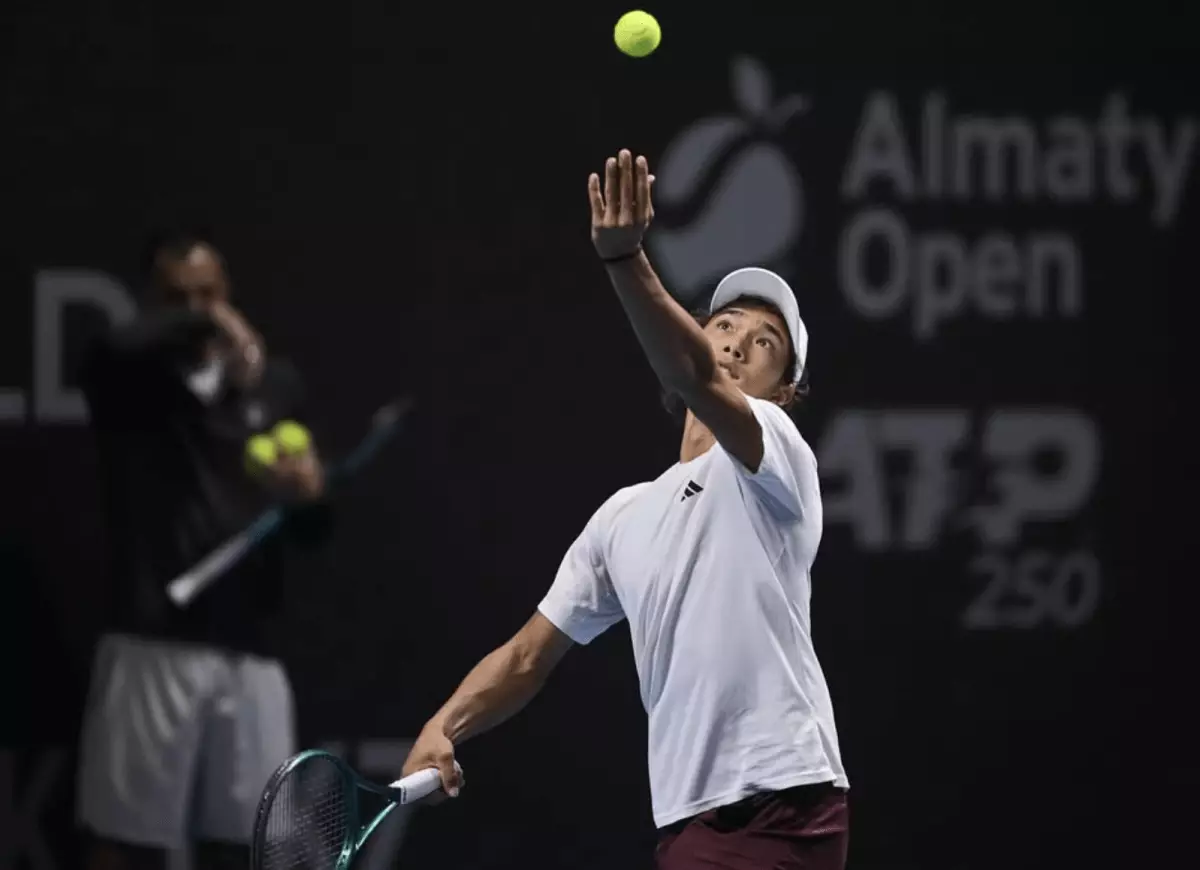 18-летний казахстанец попал в топ лучших теннисистов мира