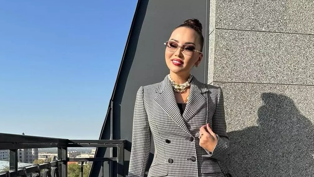 Баян Мақсатқызының бір күндік байлығы қанша миллион тұрады?