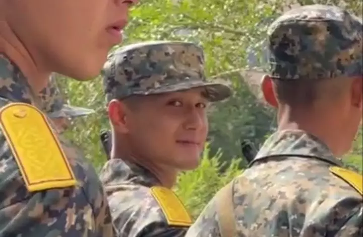 Әскерде ауыр жарақат алған Ербаян Мұхтарға қатысты іс: адвокат маңызды жаңалық барын айтты