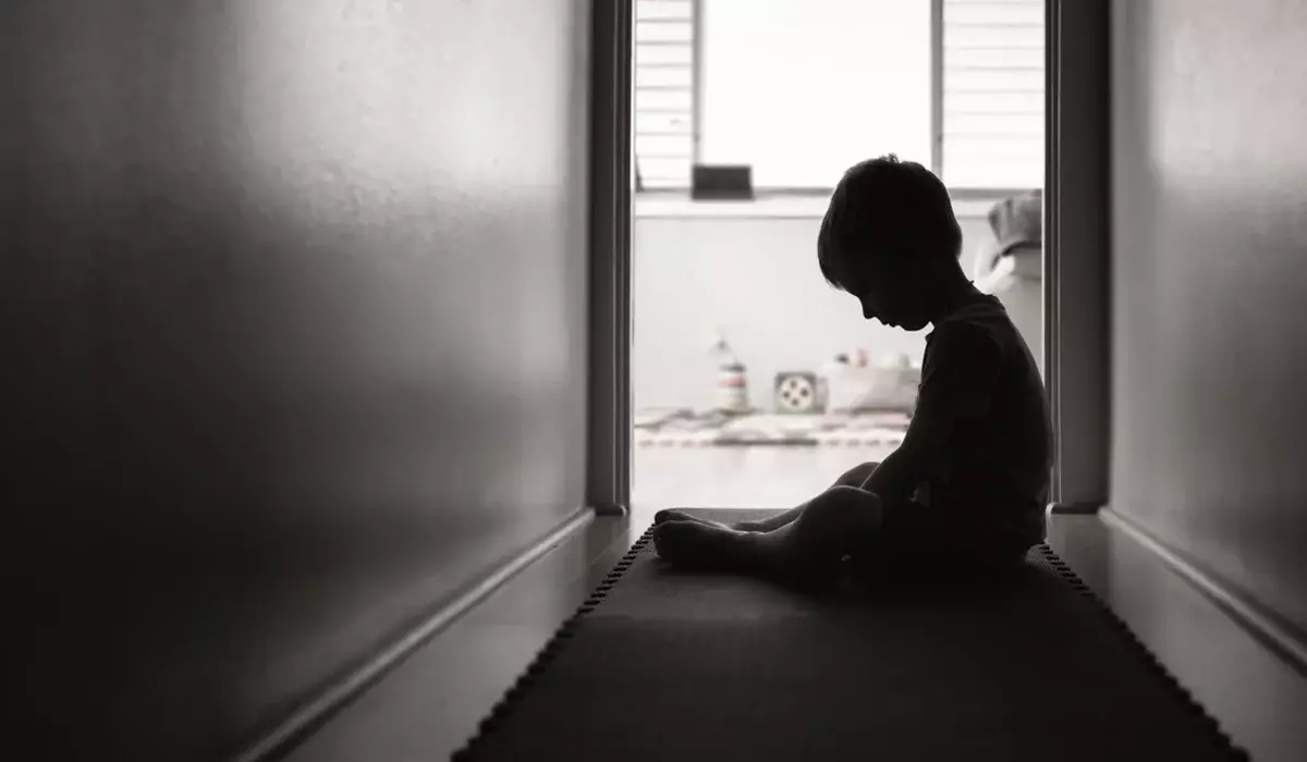 10-летнего школьника жестоко избили сверстники в Караганде