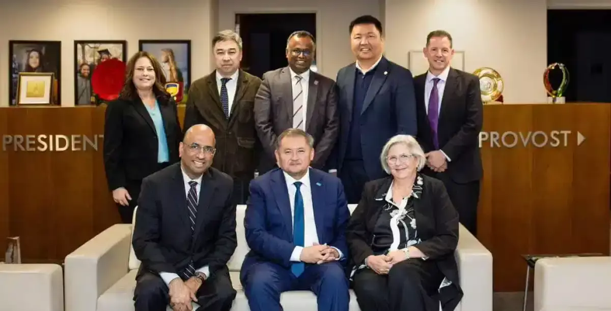 Қазақстанда отырып америкалық диплом алу: Narxoz қалай мүмкін етті?