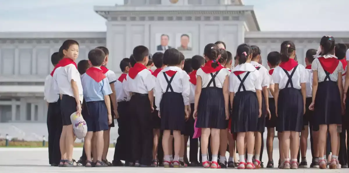 Солтүстік Корея мектептерінде орыс тілі міндетті пәнге айналды