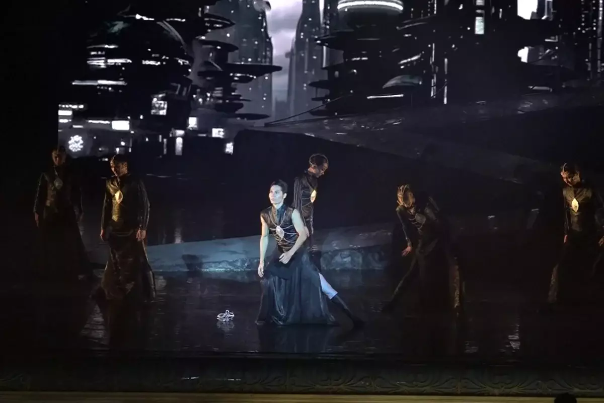 Путешествие во времени: в КазНТОБ им. Абая представили премьеру балета «Ұлы Жібек Жолы»