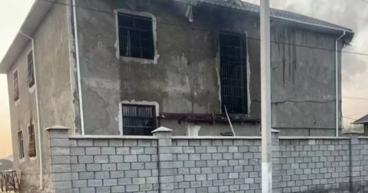  Жетісайдағы өрттен аман қалған 7 жасар қыз көз жұмды 