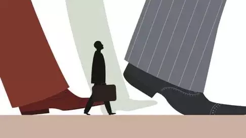 Әкімдердің жиі ауысуы өңір тұрақтылығына қалай әсер етеді?