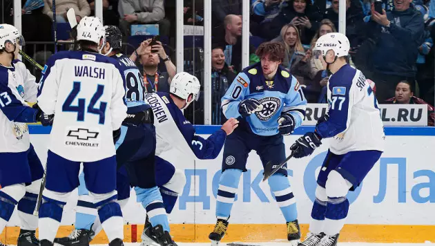 Четырьмя шайбами обернулся матч "Барыса" в КХЛ