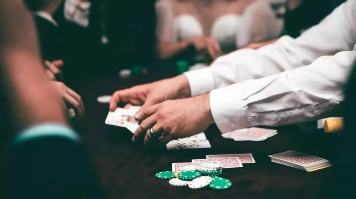 Қазақстандық ерлі-зайыпты Сиднейдің казиносында ұсталды