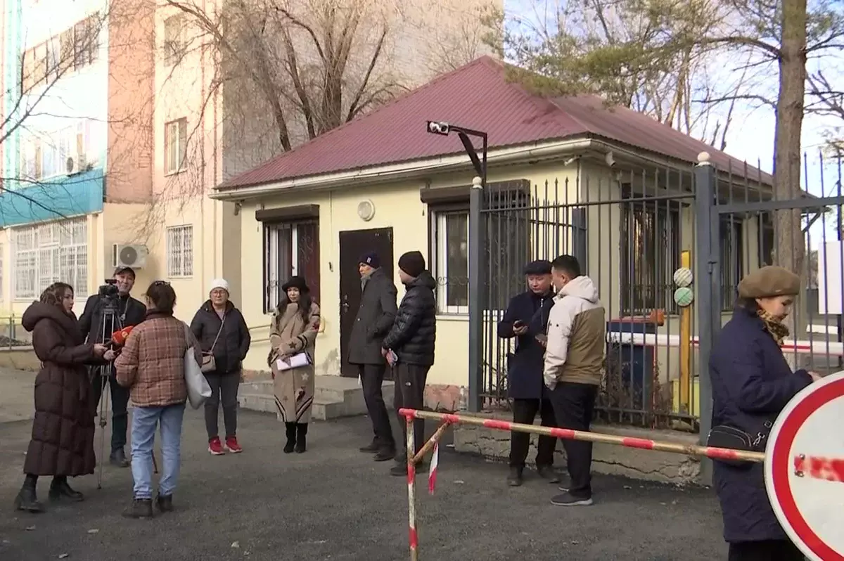 Обманутые дольщики: в Актобе пайщики уже пять лет ждут обещанных квартир