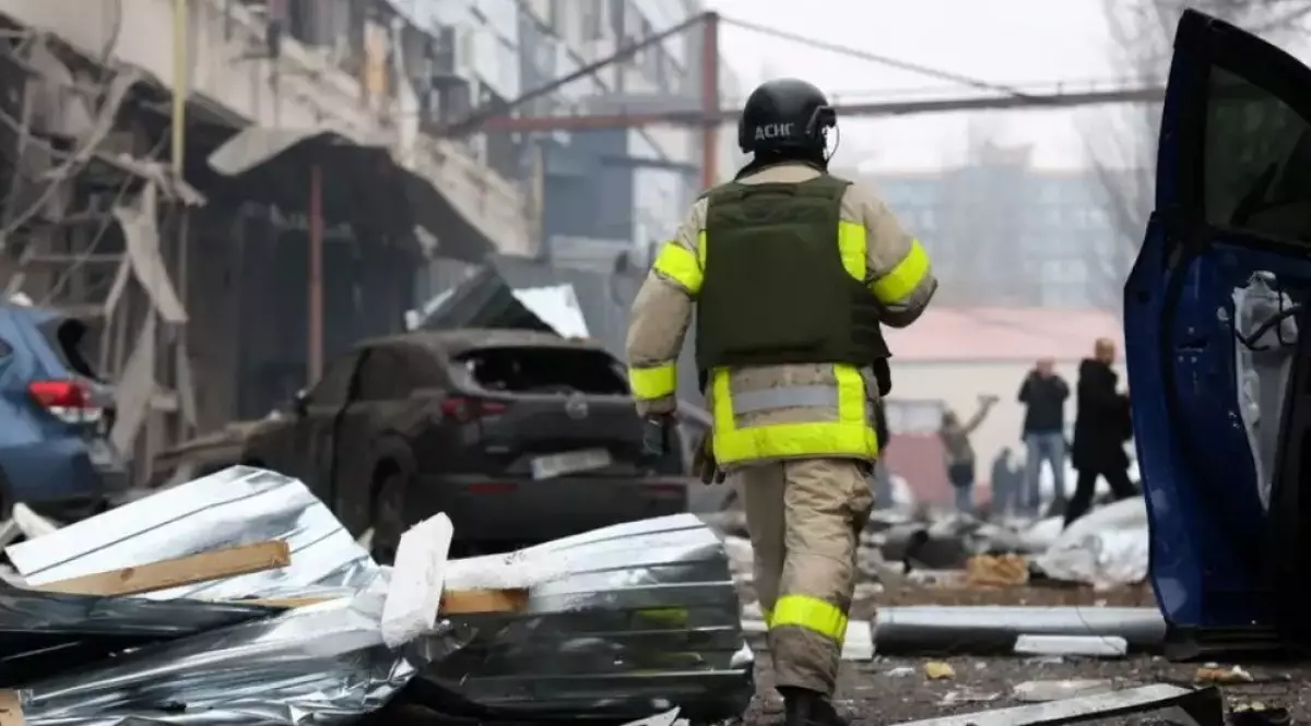 Днепрдегі зымыран соққысы: ондаған адам қаза тапты