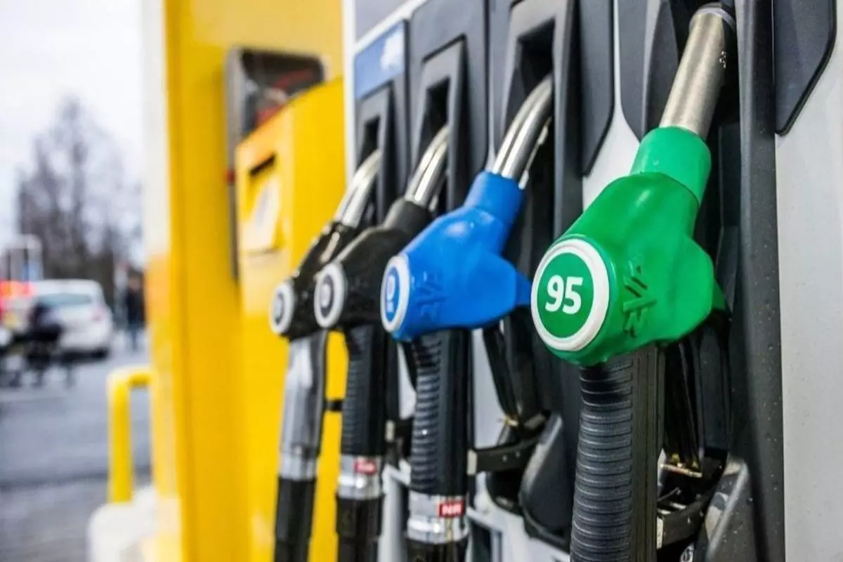 Мораторий цен на бензин — Минэнерго развеяло слухи о подорожании топлива