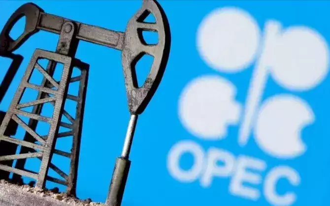 OPEC+ и Казахстан приостанавливают запланированное увеличение добычи нефти.