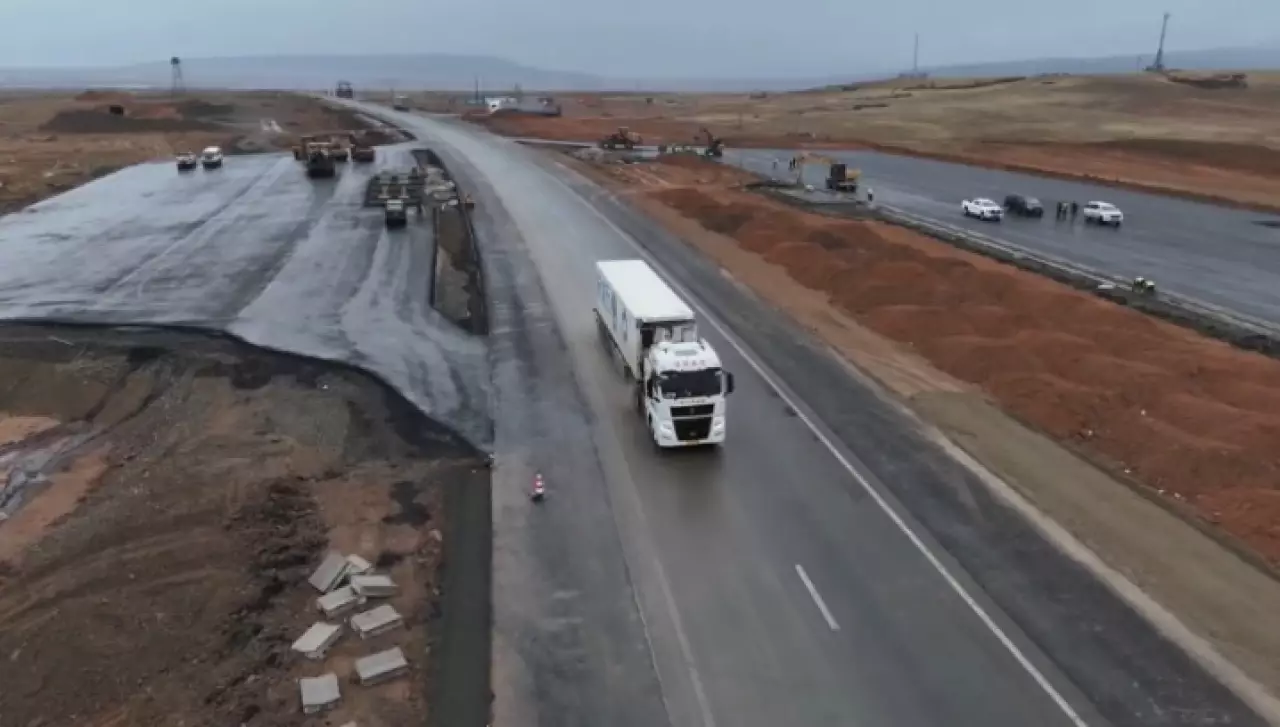 В ВКО отремонтировали в этом году почти 300 км дорог