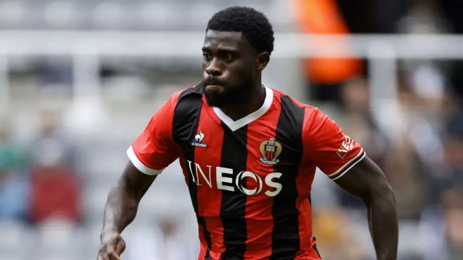 Дичь во Франции - болельщики напали на футболистов любимого клуба 