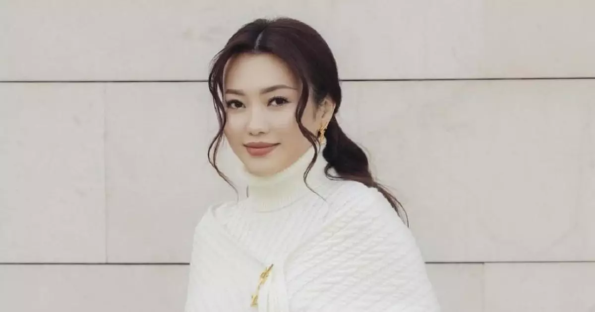   «Туыстарыма алғысым шексіз...»: Ерке Есмахан жан сырын ақтарды   