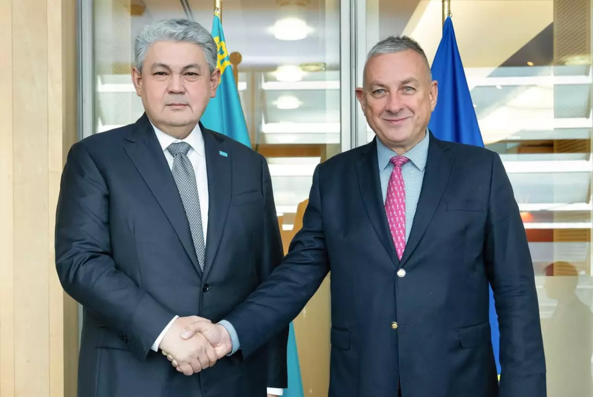 Казахстан и ЕС обсудили развитие экономического партнёрства