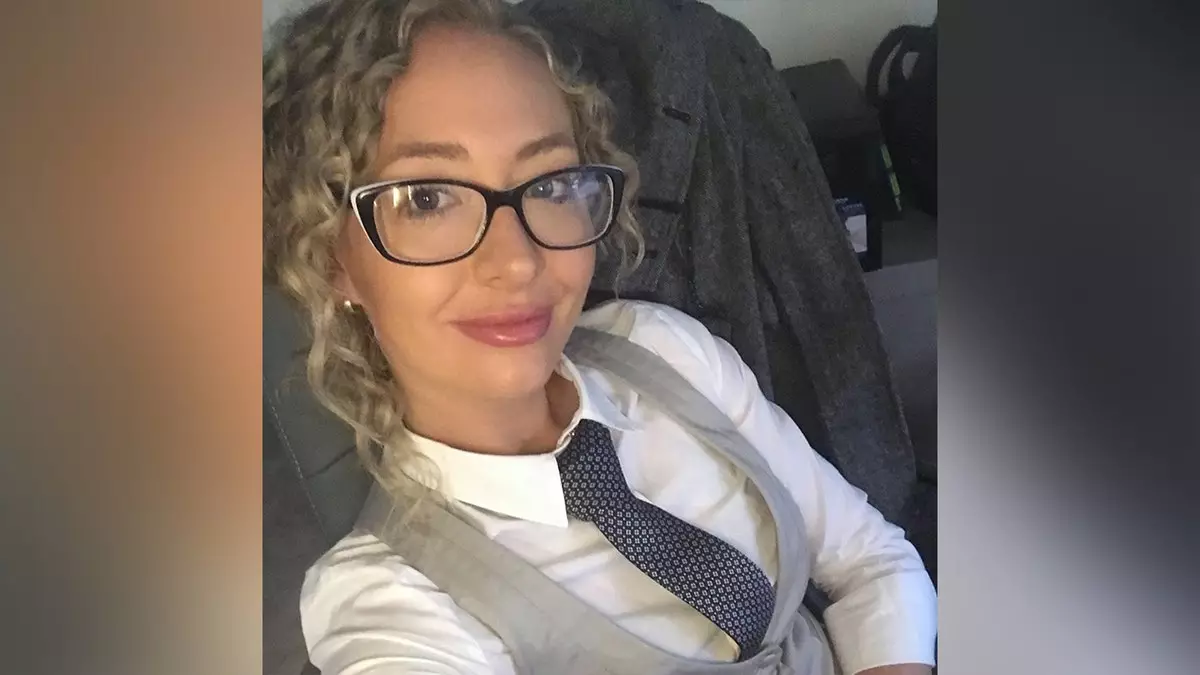 Учительница признала себя виновной в сексуальном насилии над 15-летним учеником через несколько недель после родов.