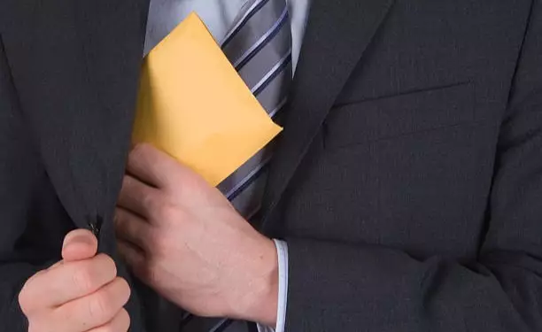 100 коррупционных преступлений зарегистрировали в Казахстане в ноябре