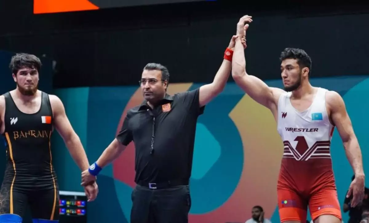 Ризабек Айтмұқаннан жеңілген Олимпиада чемпионы көпшіліке үндеу жолдады