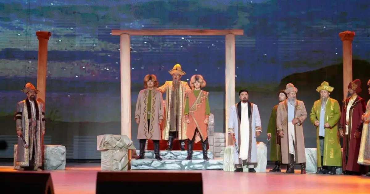  Қызылорданың мәдени өміріндегі құбылыс. «Абай» трагедиясының премьерасы қойылды 